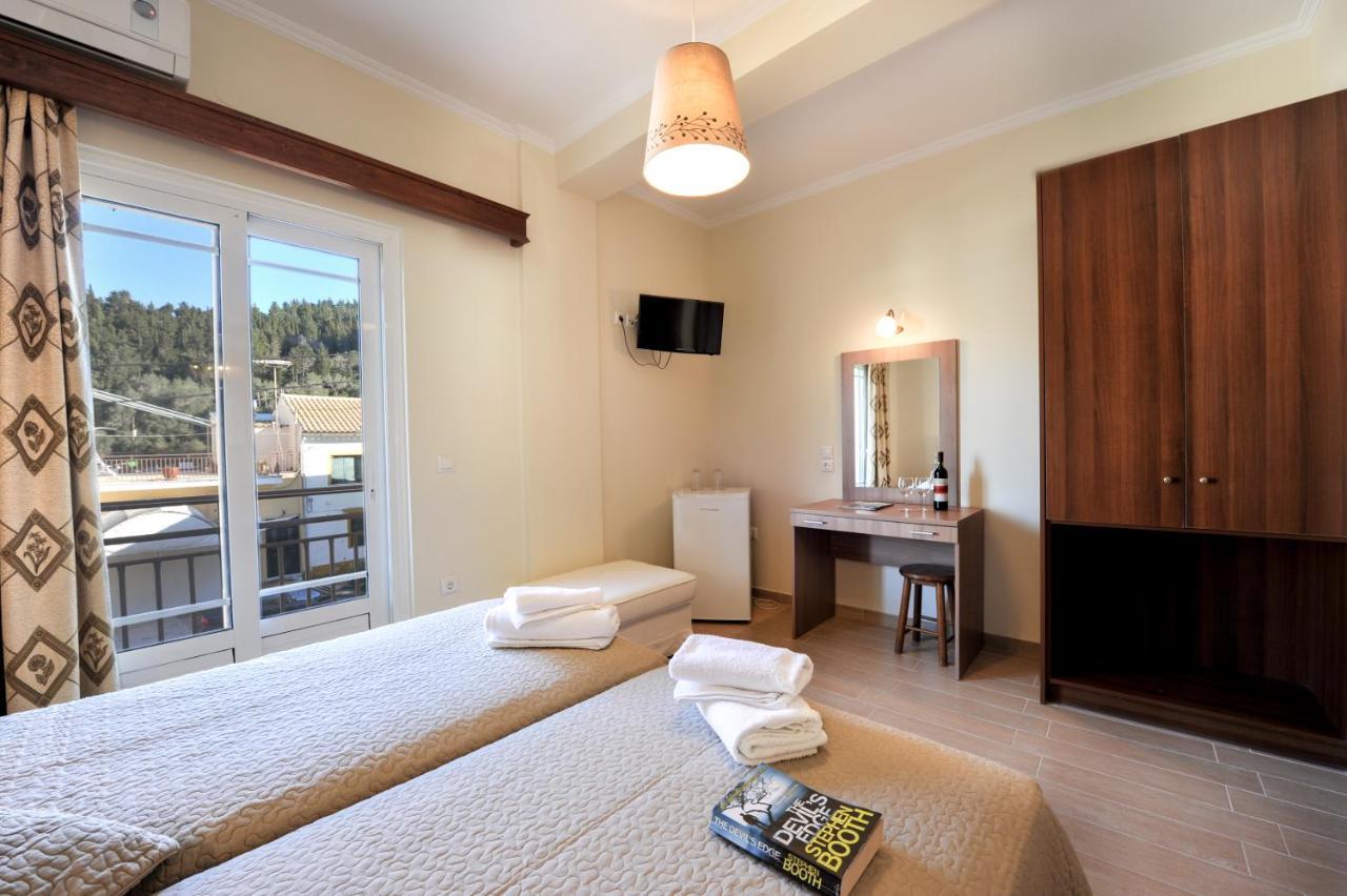 Ilios Hotel Lákka Extérieur photo