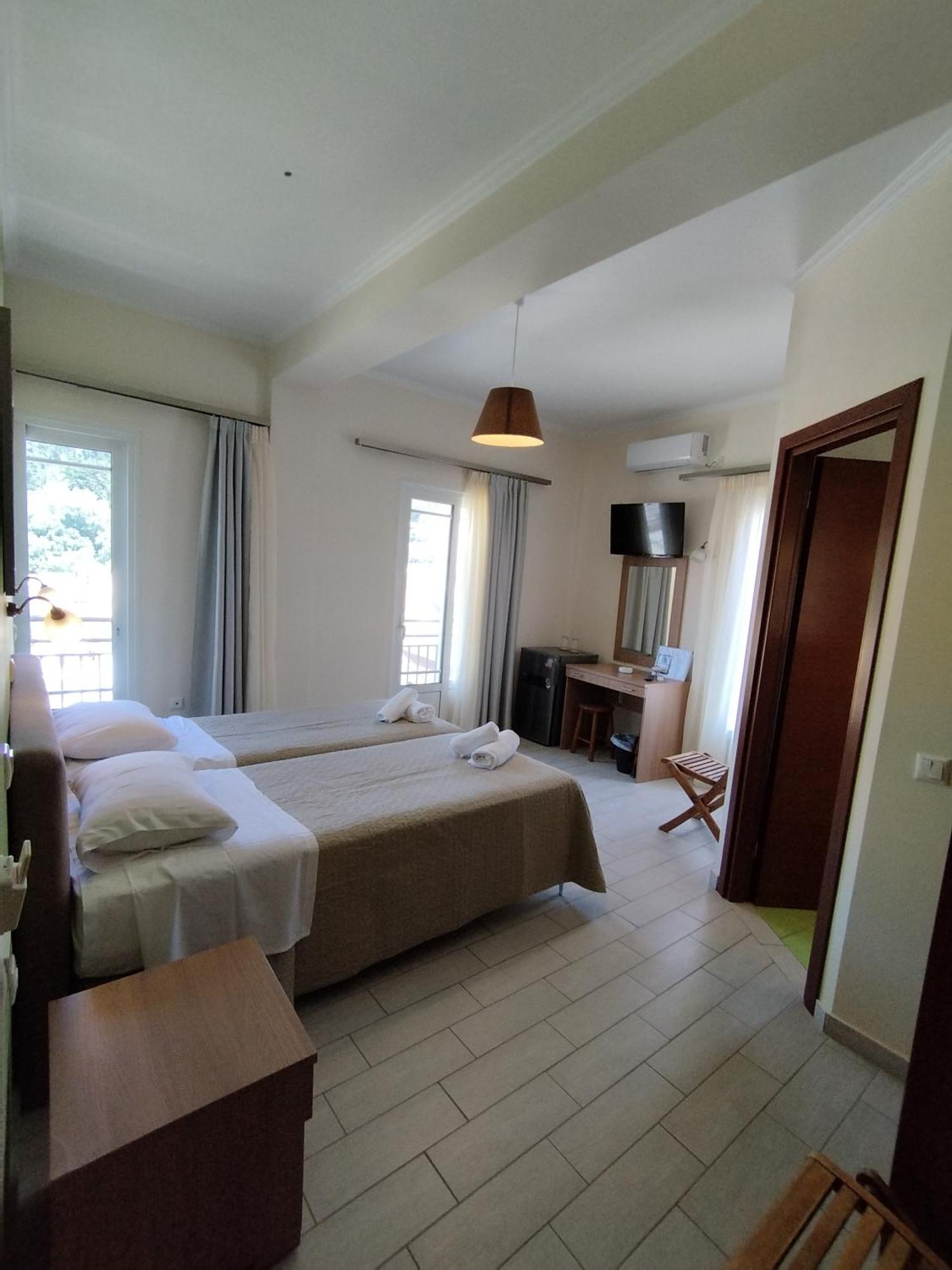 Ilios Hotel Lákka Extérieur photo